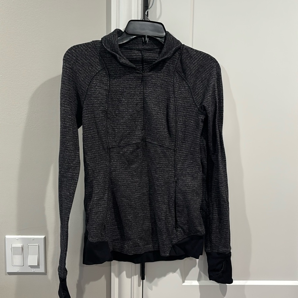 Lululemon quarter zip grey and black